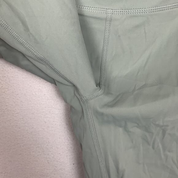 Varley womens medium biker shorts yoga sage light green high waist - Picture 6 of 6